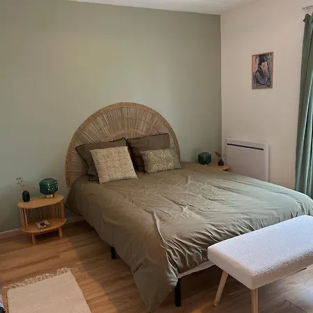 Hébergement de vacances Charmante *